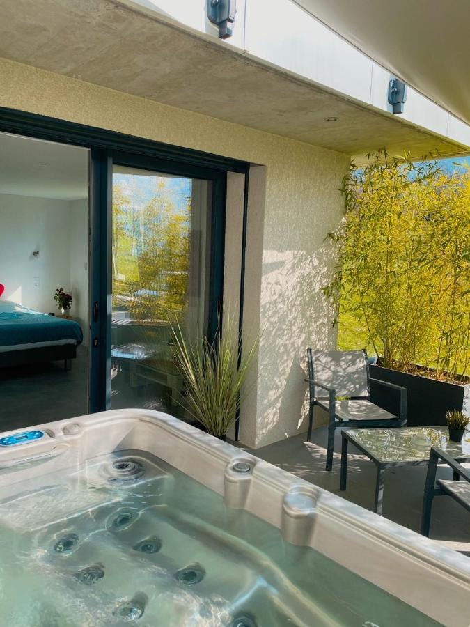 O2M Gresy sur aix Mognard Exterior foto